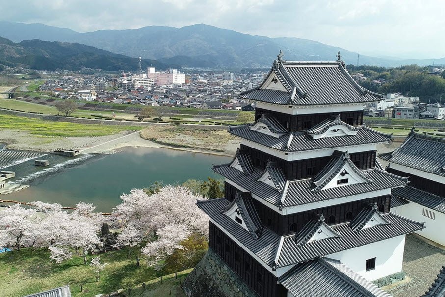 Ozu Castle, Japan